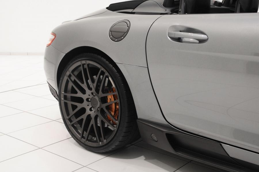  Mercedes-Benz SLS AMG Roadster by Brabus 2011 года  (фото 12 из 46)
